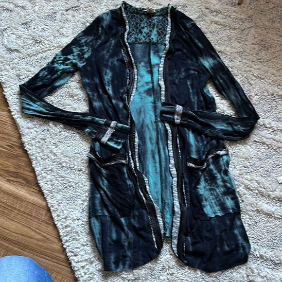 Gimmicks by BKE Tie Dye Duster - Picture 3 of 7